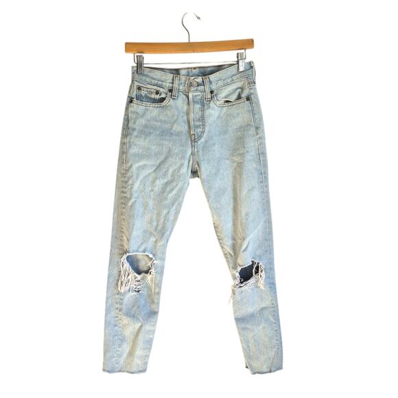 Levi's Jeans Women 25 Light Blue Distressed Button Fly Tapered Pants 100% Cotton - Picture 1 of 16